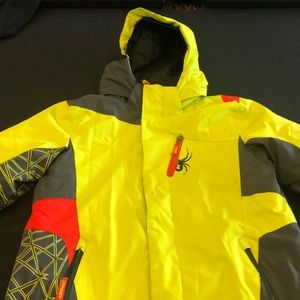 Boys Spyder Ski jacket size 14, excellent condition